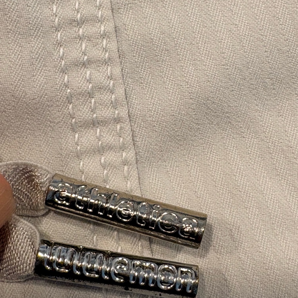 lululemon athletica Light Beige Capri Pants - Picture 3 of 4